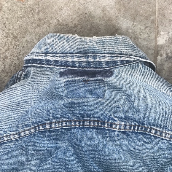 Vintage 80s/90s Levi’s Denim Jacket - Picture 7 of 7